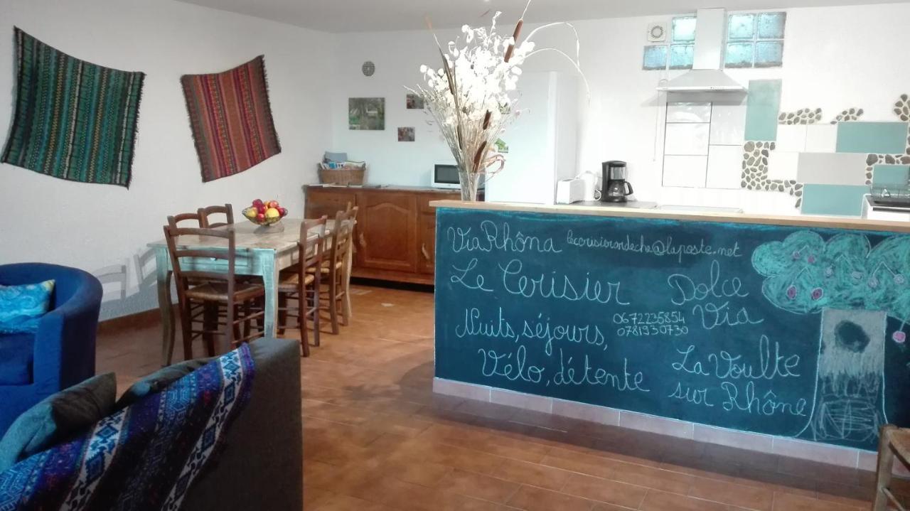 Gite Le Cerisier Via Rhona Dolce Via La Voulte-sur-Rhone Esterno foto